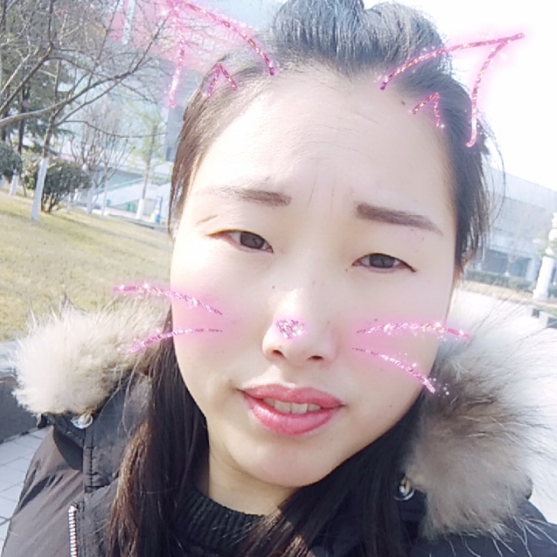 薇薇一笑很倾城！！！